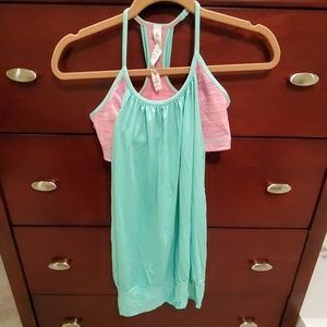 LULULEMON | Seafoam and Pink workout top